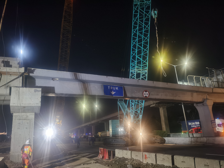 雅万高铁全线最长桥梁架梁通道打通